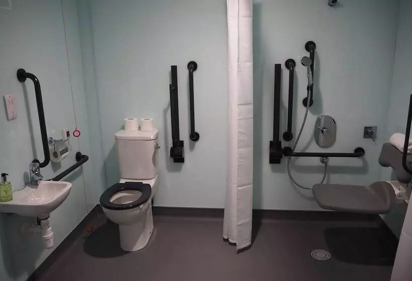 Easyhotel Barcelona Fira