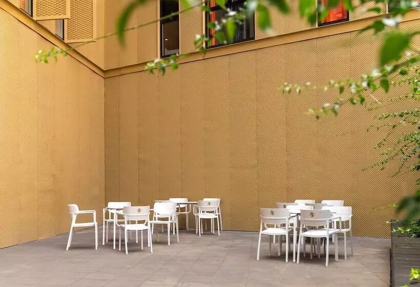 Easyhotel Barcelona Fira