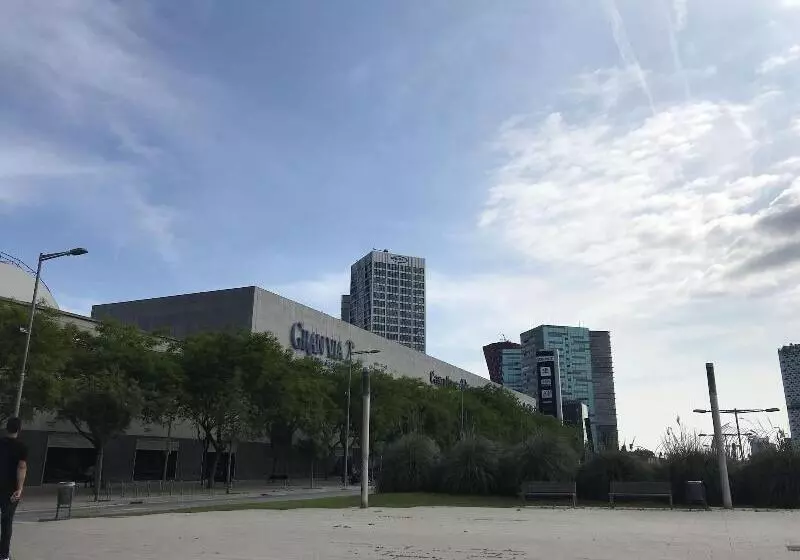 Easyhotel Barcelona Fira