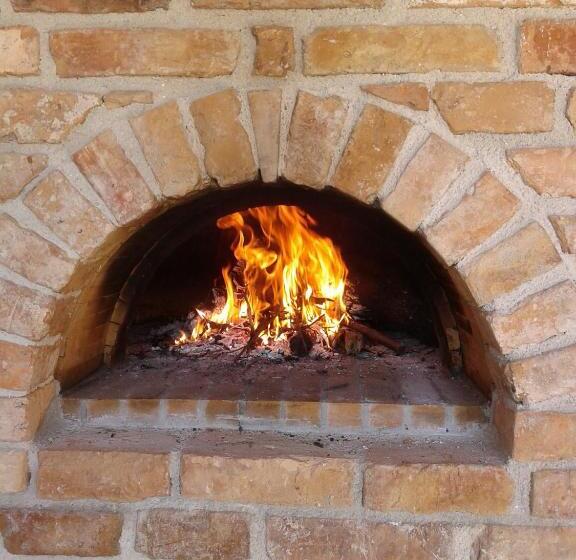 پانسیون Agrotourism Himara