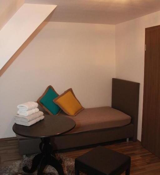 旅馆 Gästehaus Chaplin