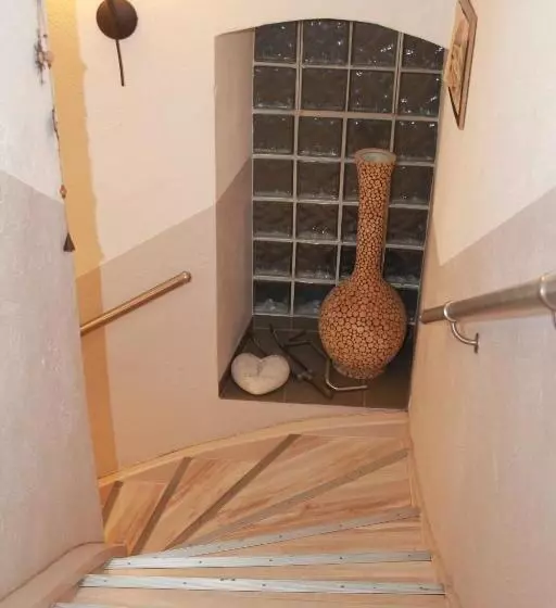 Retkeilymaja Gästehaus Chaplin