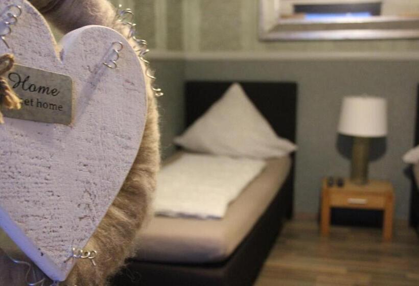 旅馆 Gästehaus Chaplin