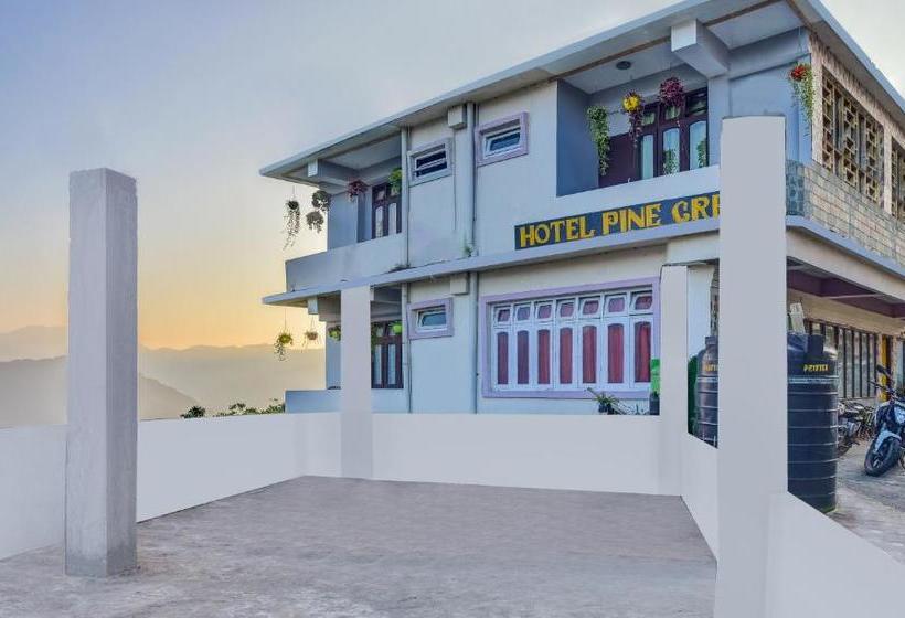 בית מלון כפרי Treebo Trip Pine Crest