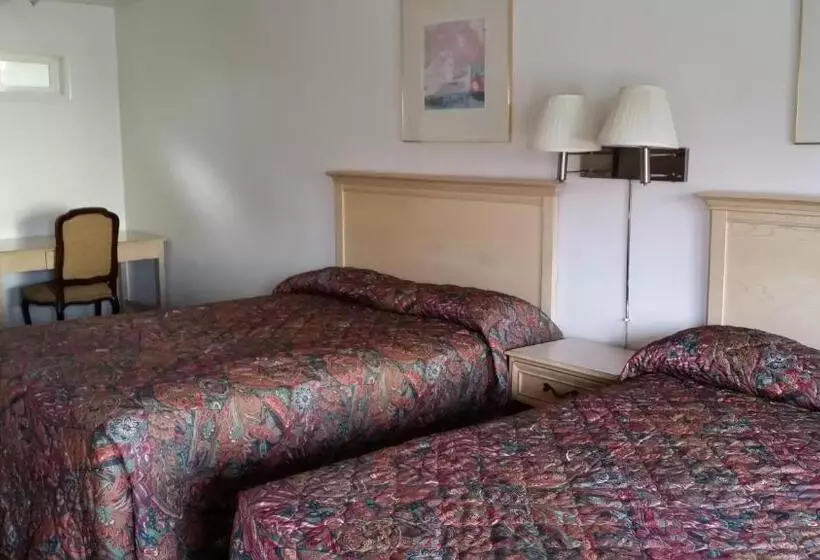 مُتل Redwood Inn Willits