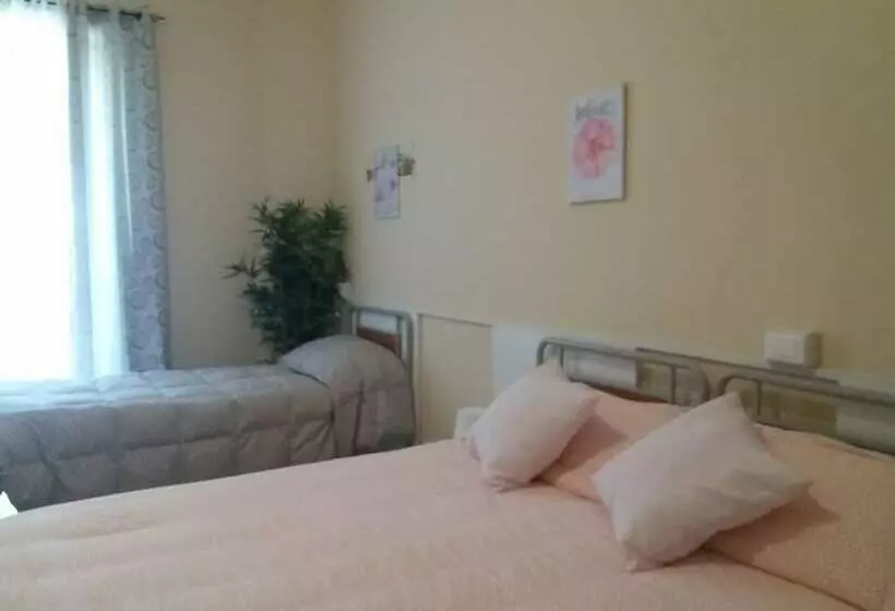 پانسیون Villa Raffaella