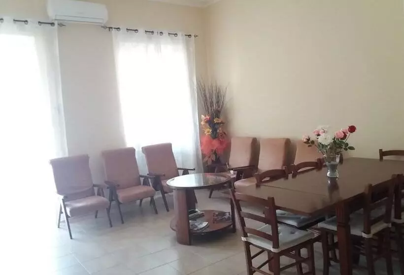 پانسیون Villa Raffaella