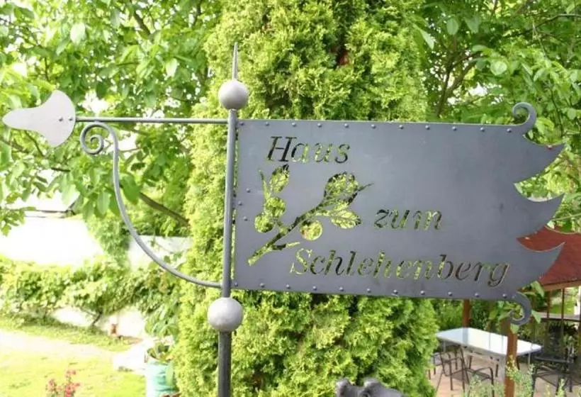 Pension Haus Zum Schlehenberg
