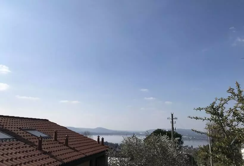 Aamiaismajoitus (B&B) Il Sasso Bianco