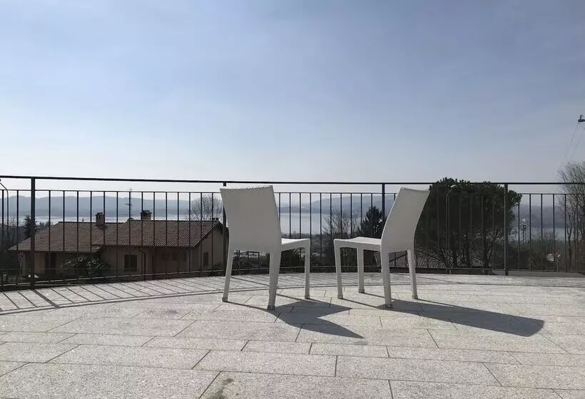 Aamiaismajoitus (B&B) Il Sasso Bianco