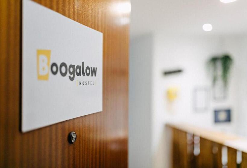 Boogalow Hostel