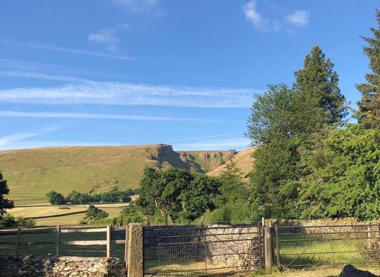 Dunscar Farm Bed & Breakfast