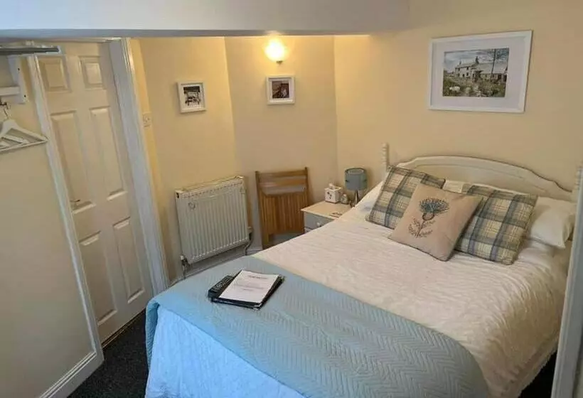Dunscar Farm Bed & Breakfast