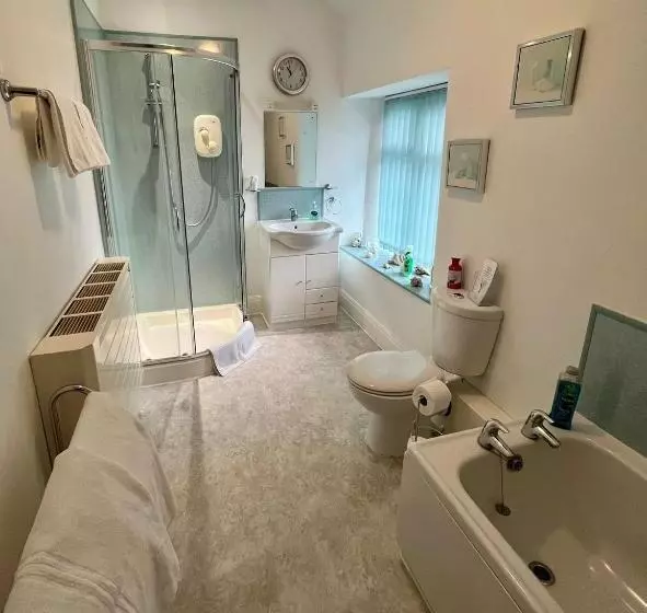 Dunscar Farm Bed & Breakfast