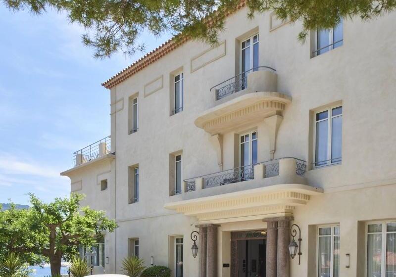 هتل Les Roches Blanches Cassis