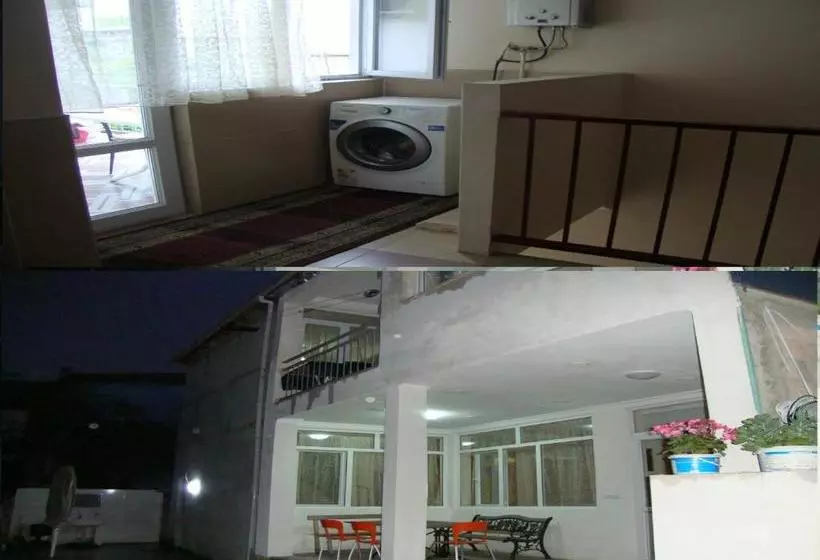 پانسیون Hostel Gomani
