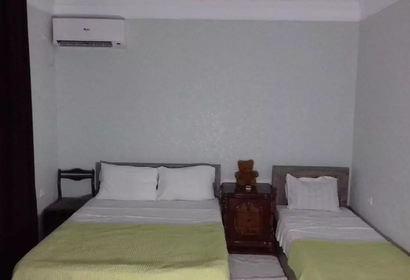 پانسیون Hostel Gomani