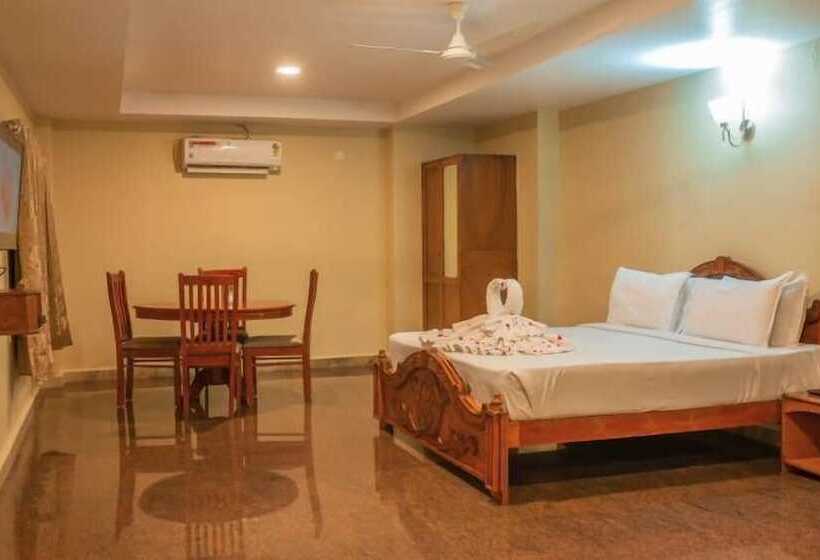 בית מלון כפרי Poppys Tower Tiruppur