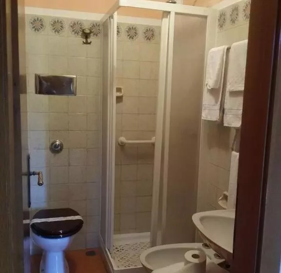 Hotelli Albergo La Valle