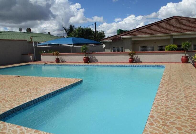 هتل Avon Apartments