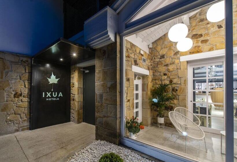 Ixua Hotela