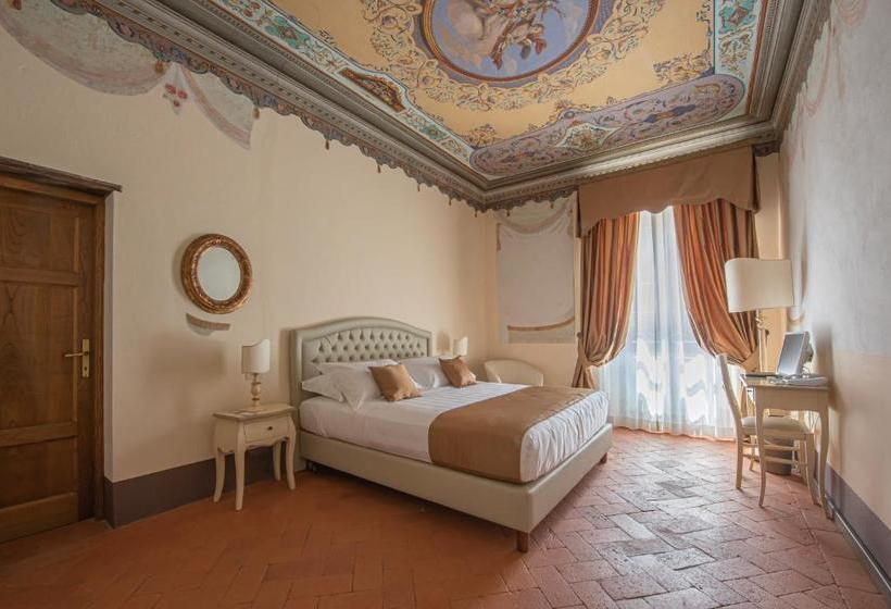 هتل Relais Corte Rodeschi