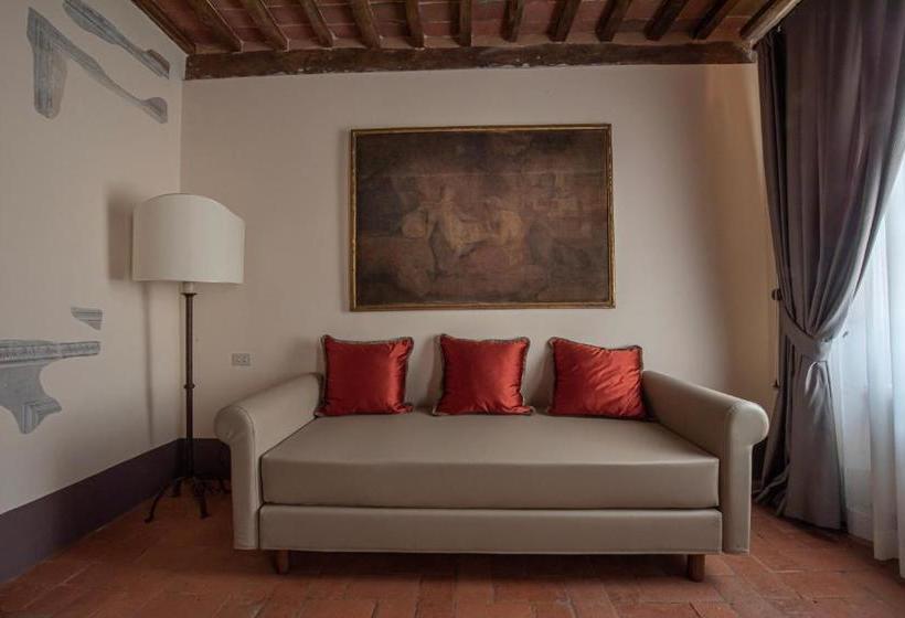 هتل Relais Corte Rodeschi