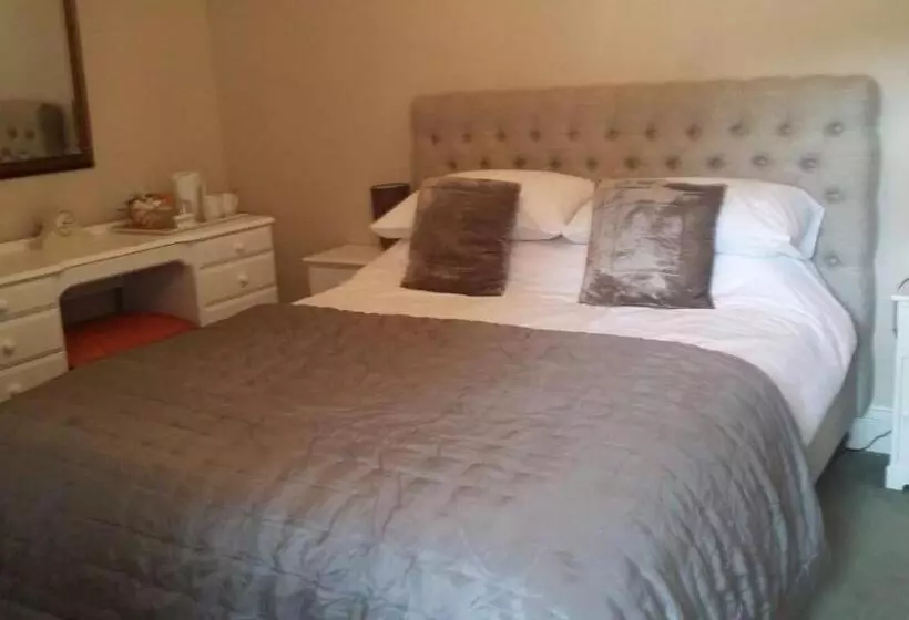 The Draen Bed And Breakfast