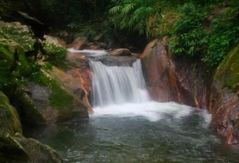 ペンション Akainoie