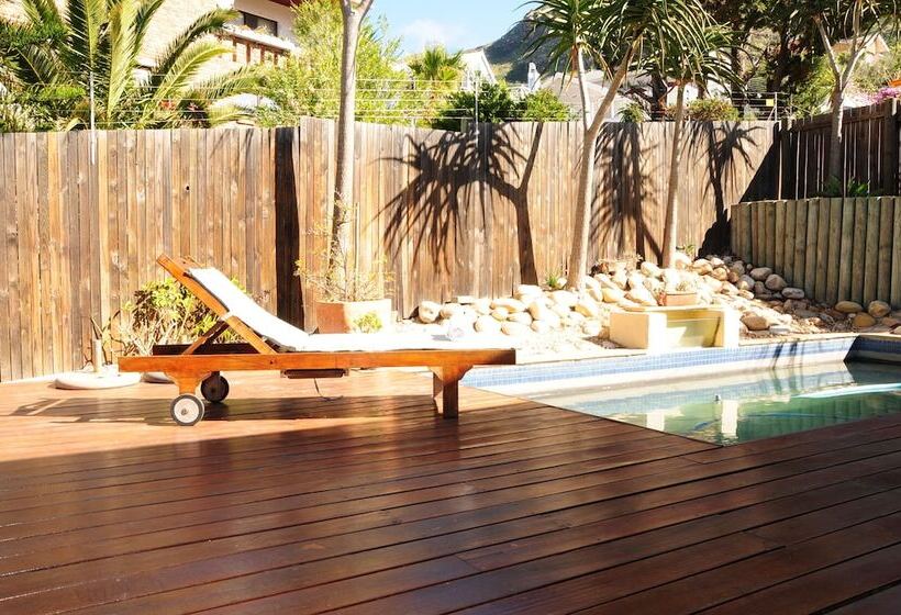بنسيون Hout Bay Breeze