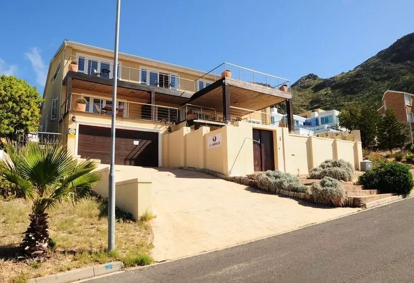 Majatalo Hout Bay Breeze