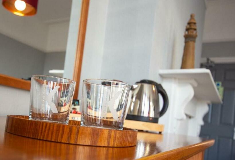 Hotell Hk Rooms Self Catering Serviced Rooms