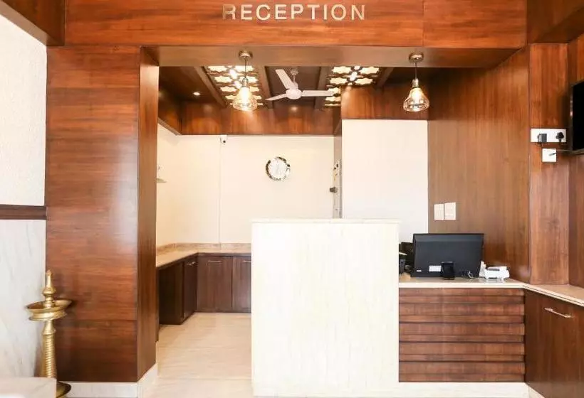 ホテル Treebo Trend Nayath Residency