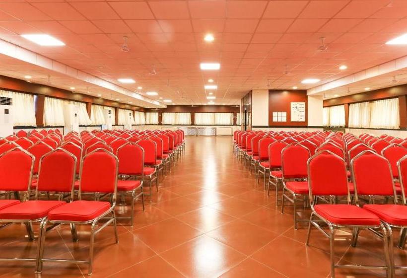 Hotel Treebo Trend Nayath Residency