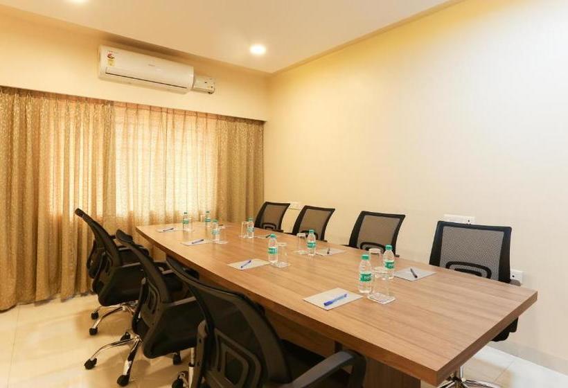 Hotel Treebo Trend Nayath Residency