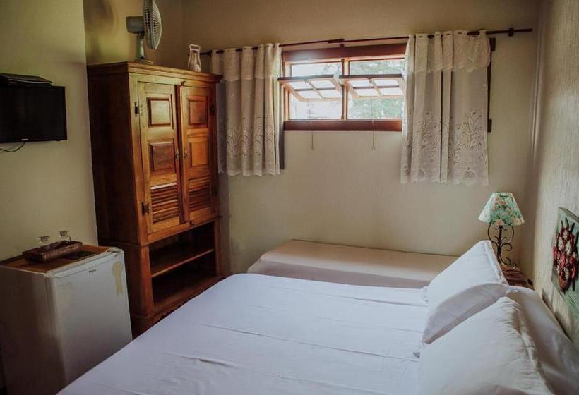 Pension Hospedaria De Alice