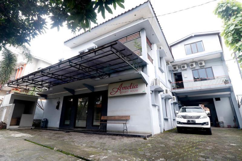 Panzió Reddoorz Plus Near Undip Tembalang