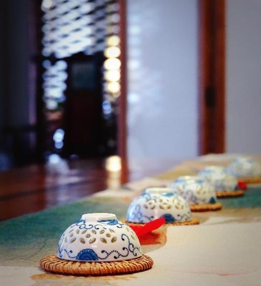 Пансион Suzhou Jade Snow Lodge