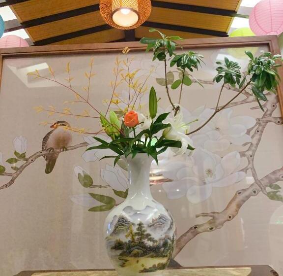 Пансион Suzhou Jade Snow Lodge