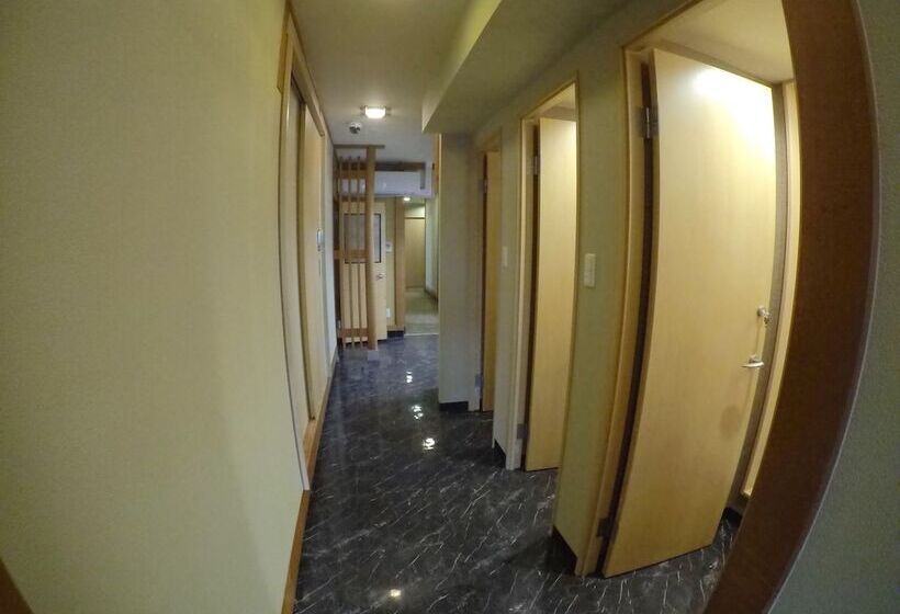 פנסיון Narita Sando Guesthouse