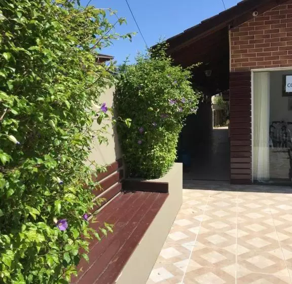 ペンション Pousada Movimentai