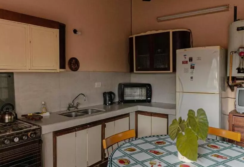 Retkeilymaja Descanso Verde