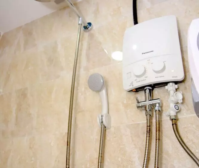 カプセルホテル Uz Airport Capsule