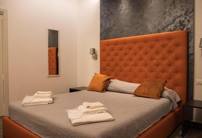 پانسیون Double A Guest House