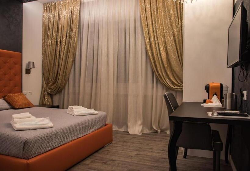 پانسیون Double A Guest House