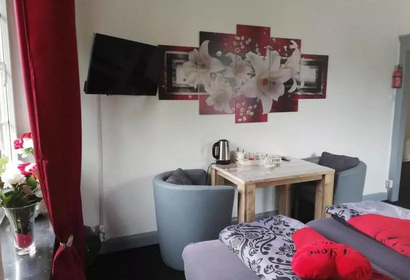 ベッドアンドブレックファースト Bed Und Breakfast Die Perle Von Gronau