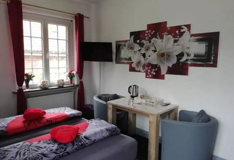 ベッドアンドブレックファースト Bed Und Breakfast Die Perle Von Gronau