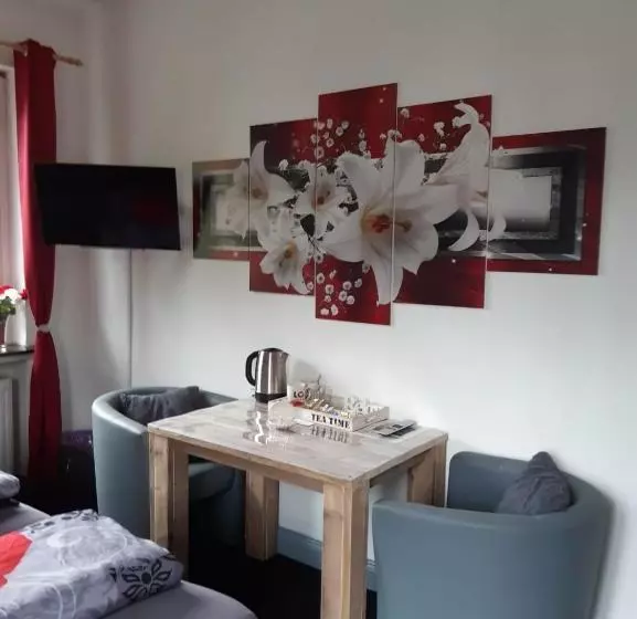 ベッドアンドブレックファースト Bed Und Breakfast Die Perle Von Gronau