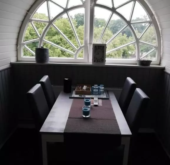 ベッドアンドブレックファースト Bed Und Breakfast Die Perle Von Gronau