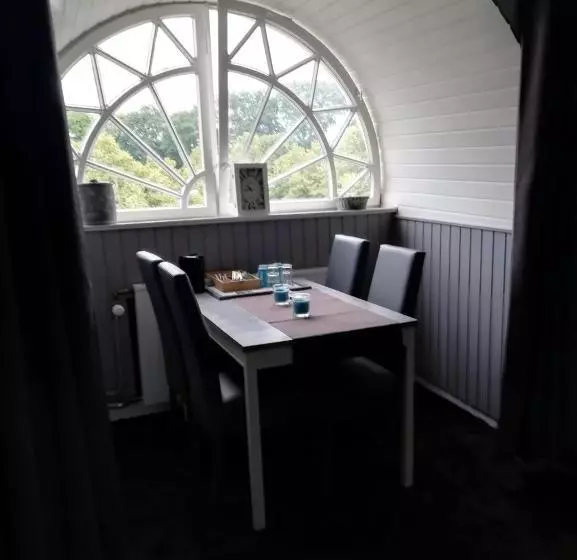 ベッドアンドブレックファースト Bed Und Breakfast Die Perle Von Gronau